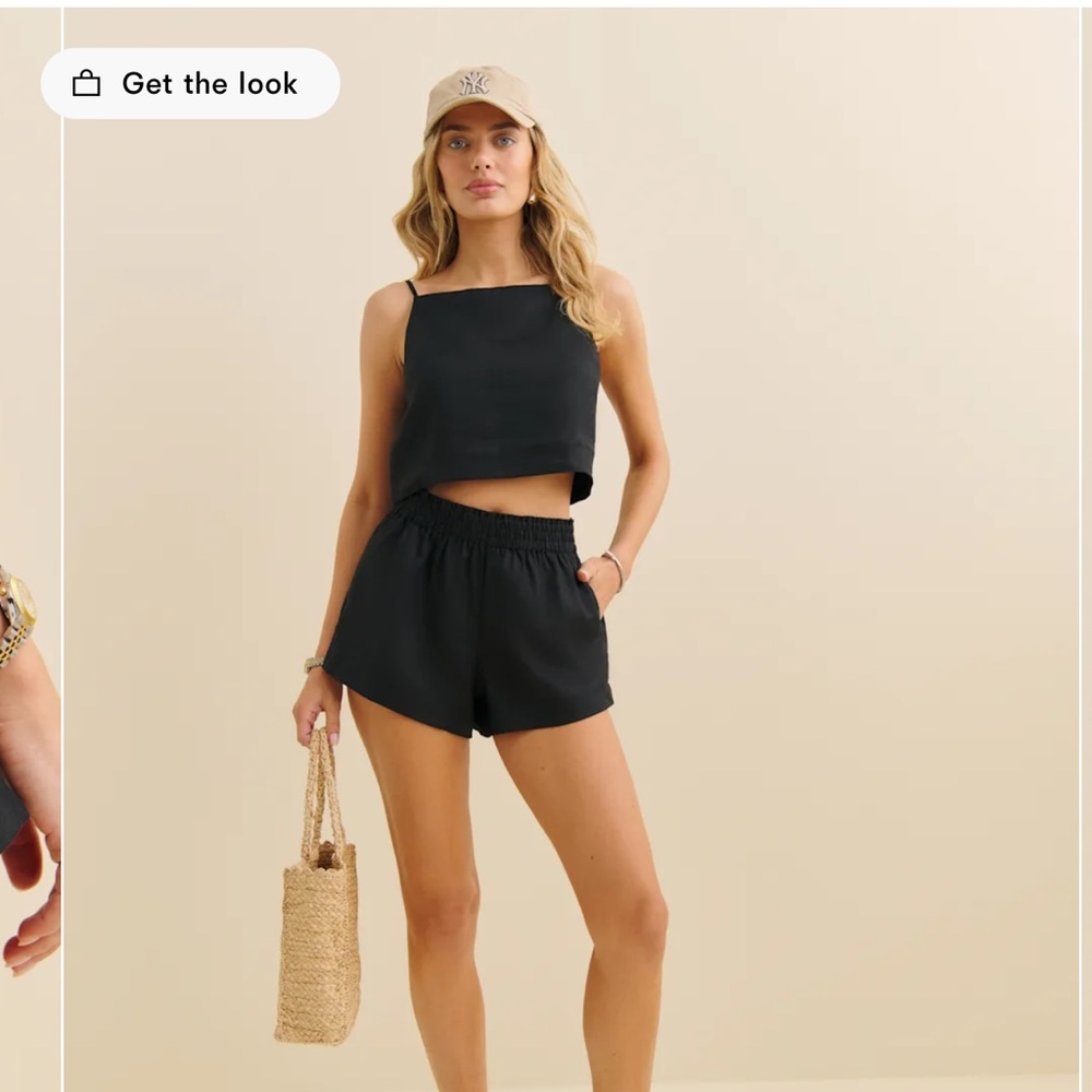 Reformation Mila black shorts